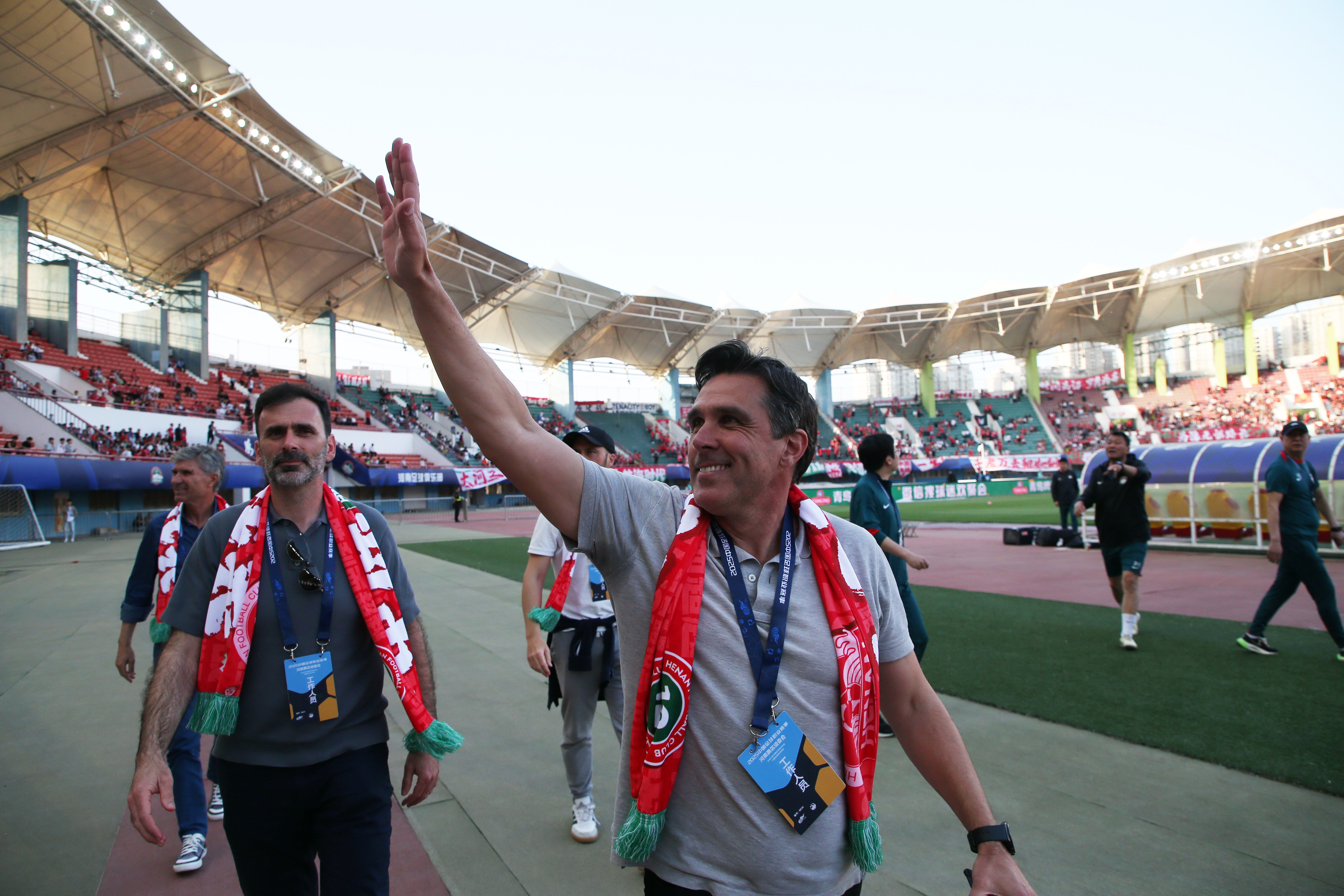 关于欧预赛擂台全开，球队战术备受挑战的信息