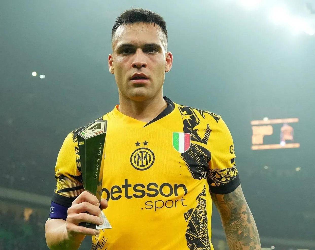 国米替补上场改变战局，海港防线瞬间崩溃！的简单介绍